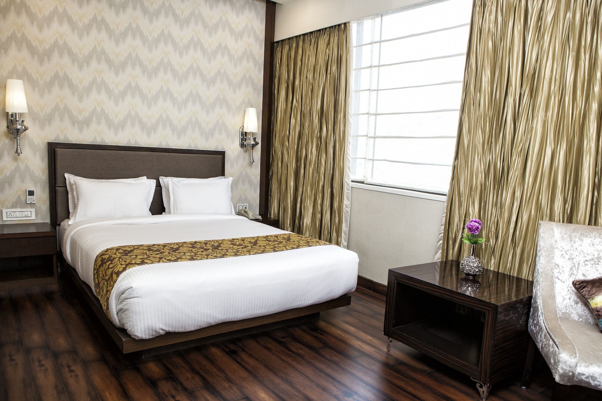 Hotel Gangakashi ناغبور المظهر الخارجي الصورة