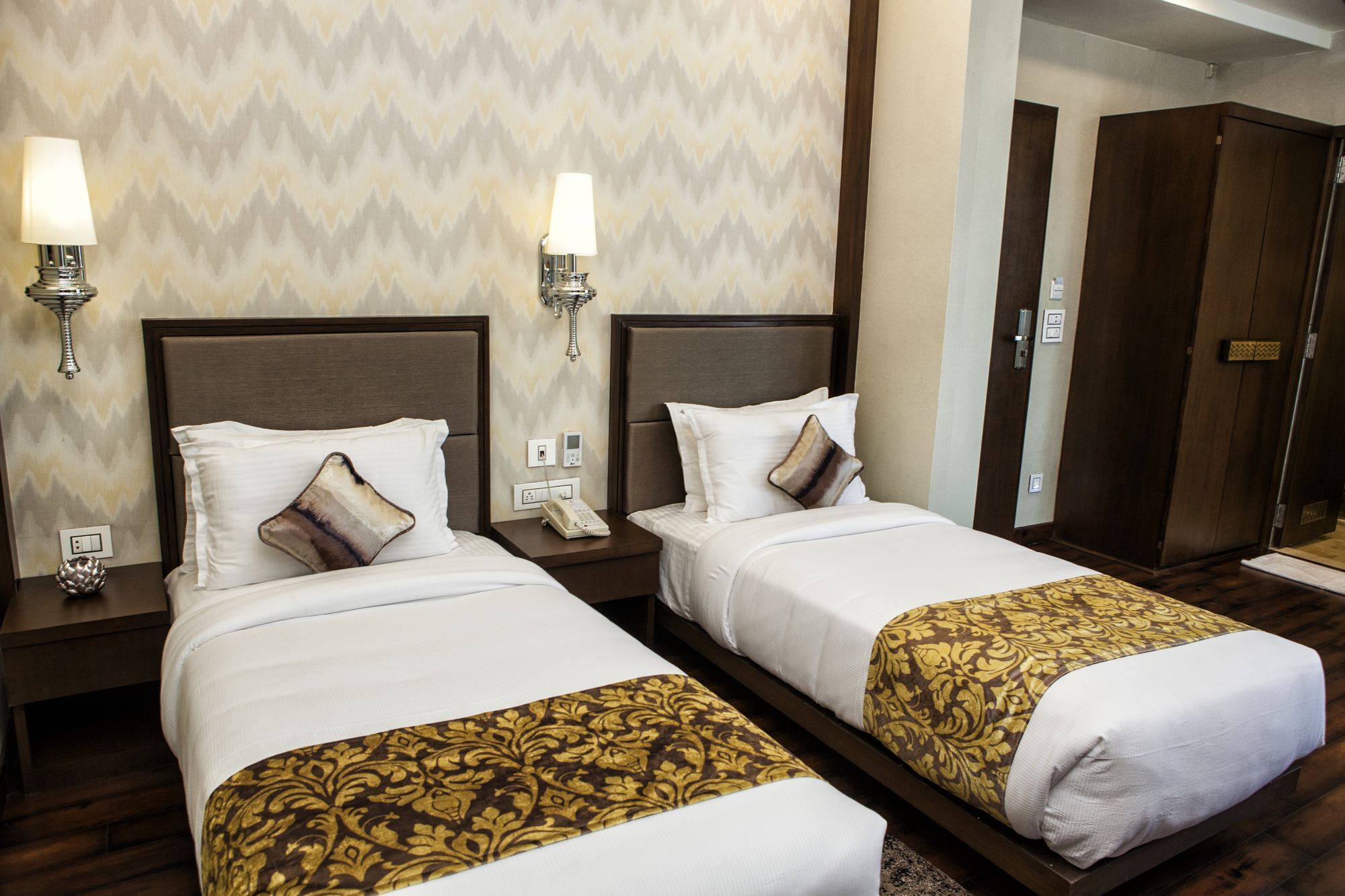 Hotel Gangakashi ناغبور المظهر الخارجي الصورة